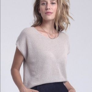 100% CASHMERE CHRISTOPHER FISCHER BOX SWEATER